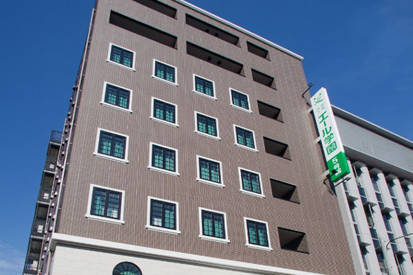 大阪翼路学园